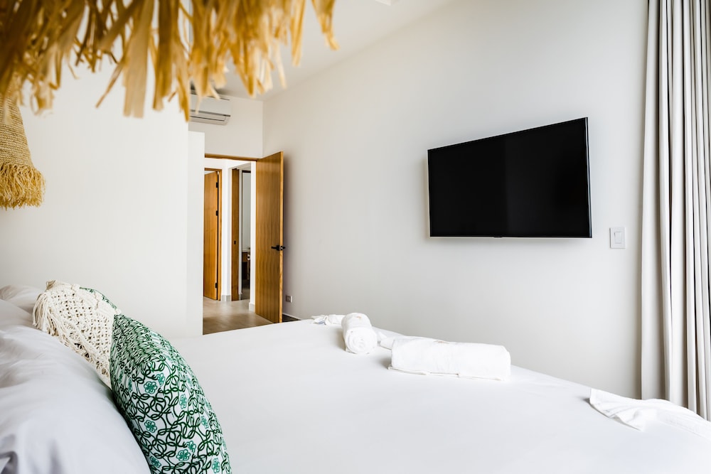 The mVillas with Exclusive Beach Club Access view 5