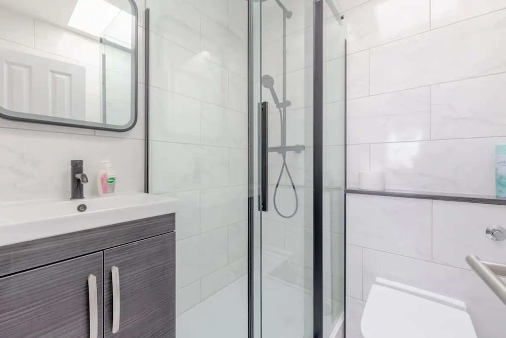 Studio Flat With Views of Lord's Cricket Ground