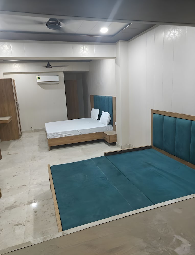 Hotel Konark INN
