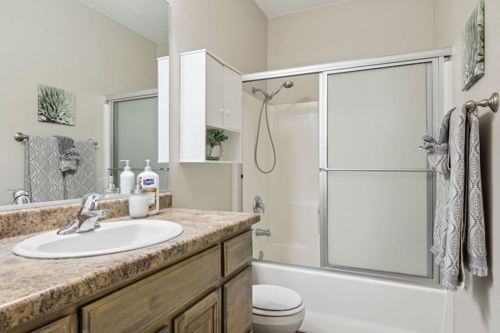 Welcoming Mesquite Condo w/ Pool Access! - Property Image 1