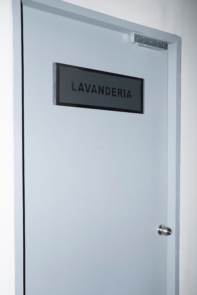 Compañia 1703