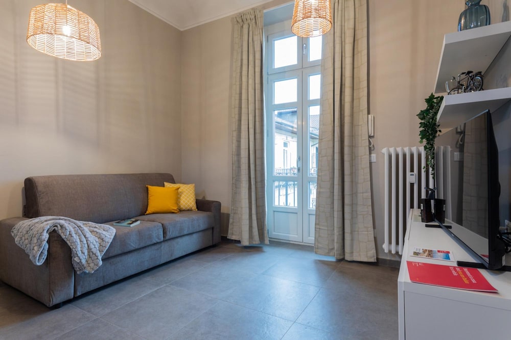 Einaudi Apartment by Wonderful Italy view 3