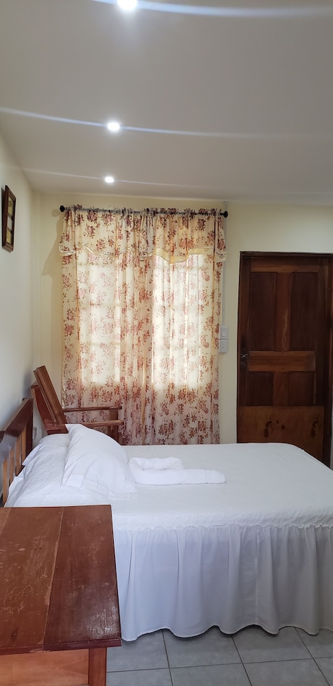 Belize Vacations - Pal's on the Beach - A Gold Standard Hotel - Property Image 74