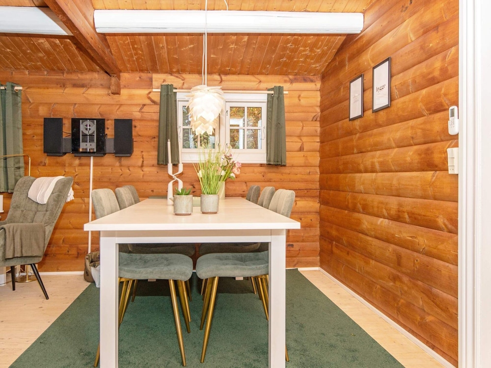 6 Person Holiday Home in Ulfborg view 3
