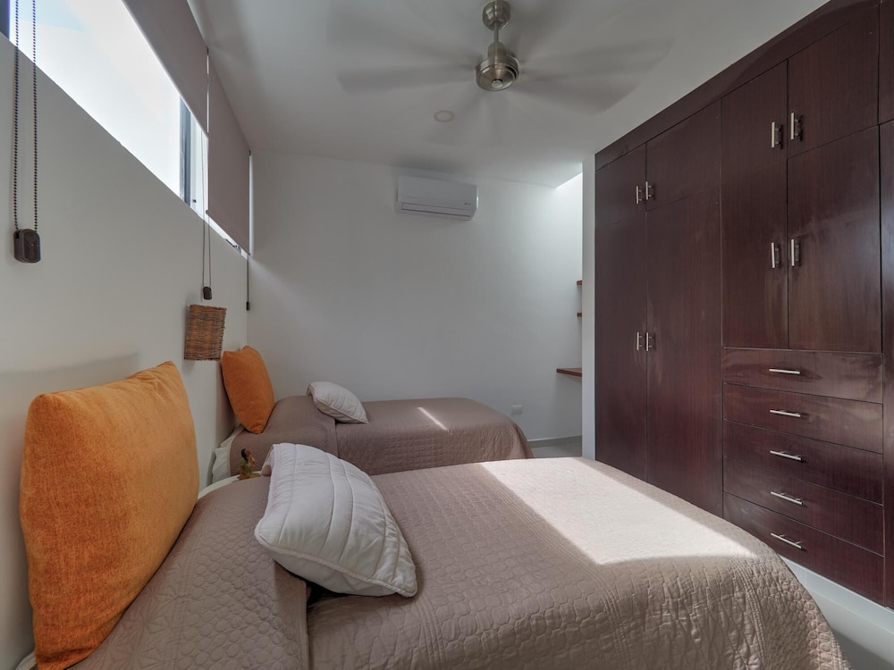 Villa Chaka - Yucatan Home Rentals view 3