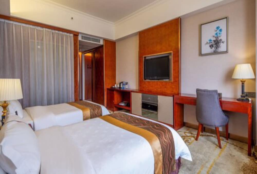 Baoyue Hotel