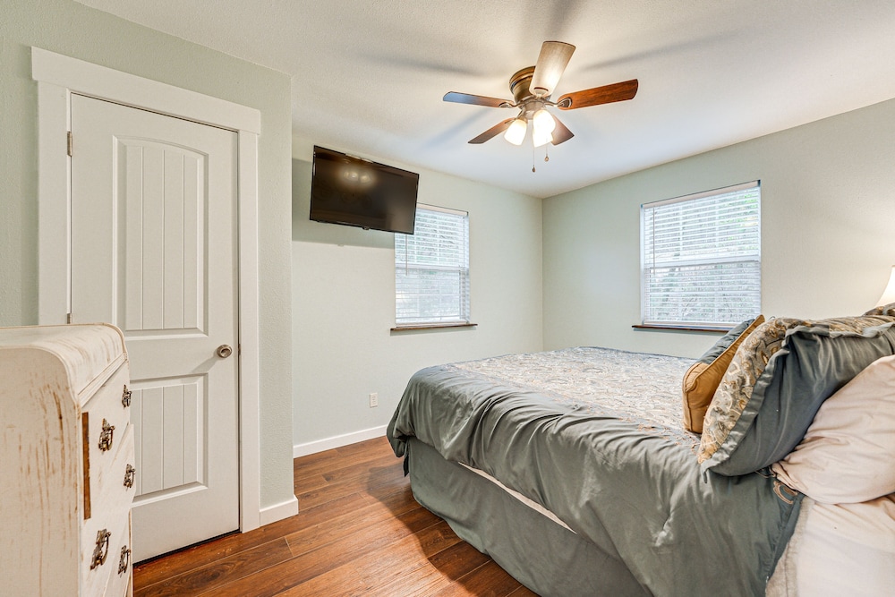 Lakeside Blue Eye Escape w/ Game Room & Hot Tub! view 4