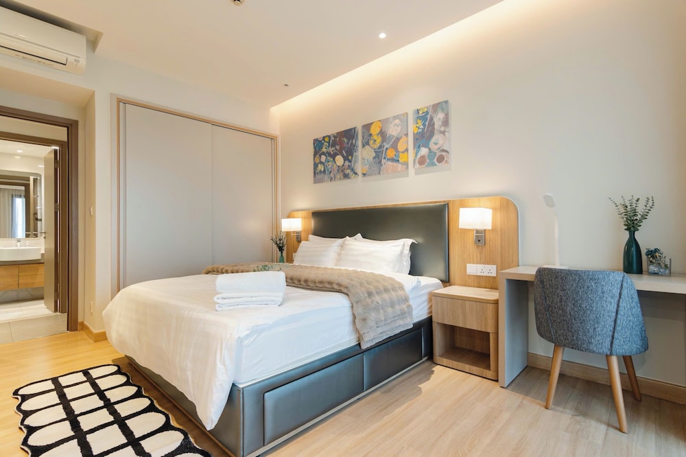 Capital Zenity's Apartment Luxury Central City – By Skyway Company