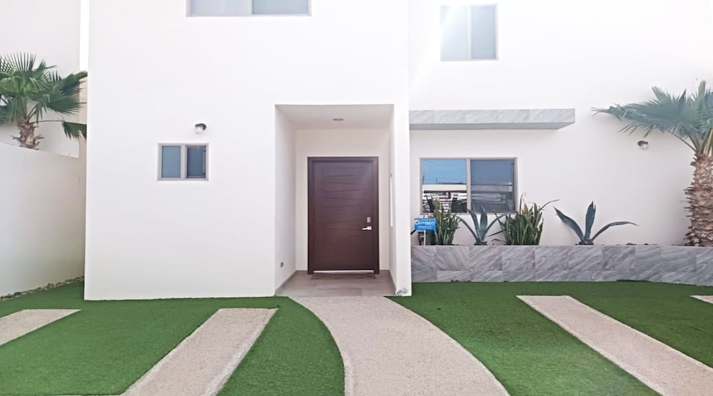 Moon House by Kivoya view 3