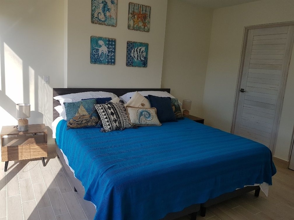 Surfside Beachfront Suites by Playa Caracol Resorts view 5
