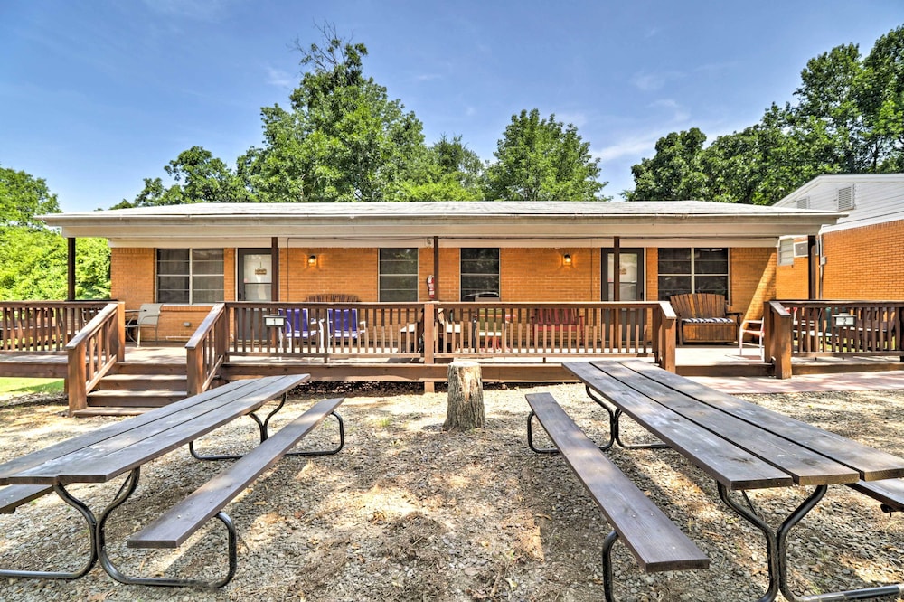 Pet-friendly Cabin With Designated Boat Slip! view 4