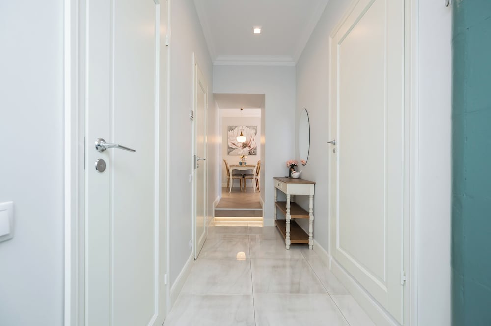 Toompea Castle 2 BR Old Town Apartment