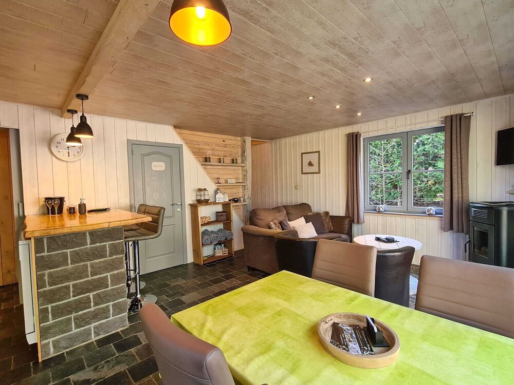 Chalet Near Durbuy With Garden & BBQ