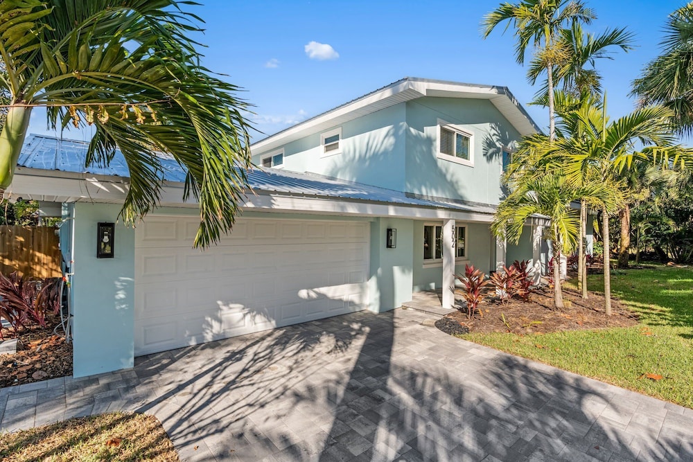 502 Colony Street