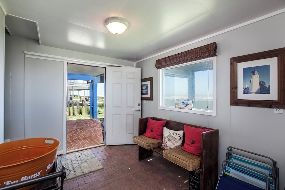 Bermuda Blue by Ryson Vacation Rentals
