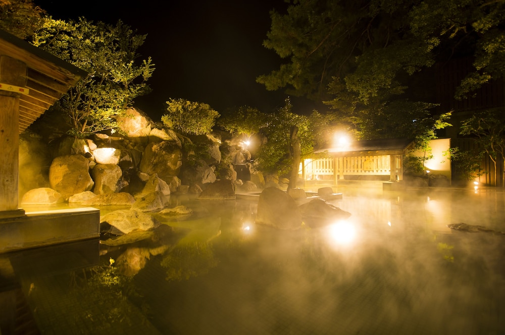 Hotel Shiragiku