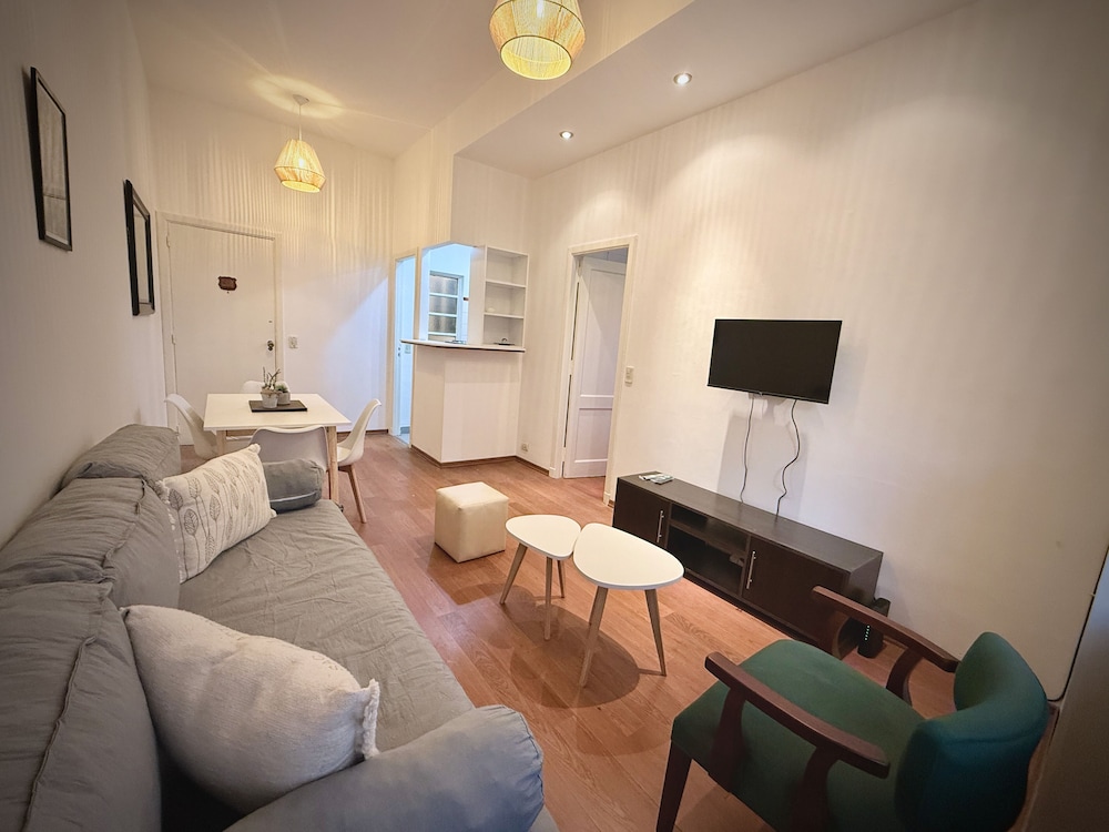 Amazing 1 Bedroom in The Heart of San Telmo ST1 by Apartments Bariloche