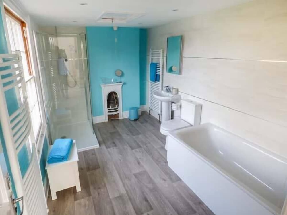1 Willow Cottage
