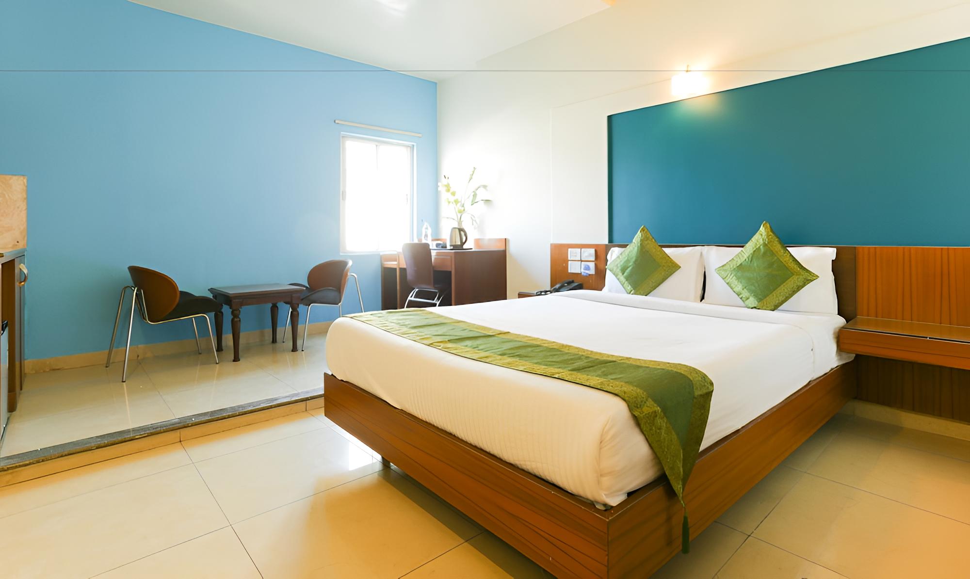 Treebo Trip Cynosure Suites