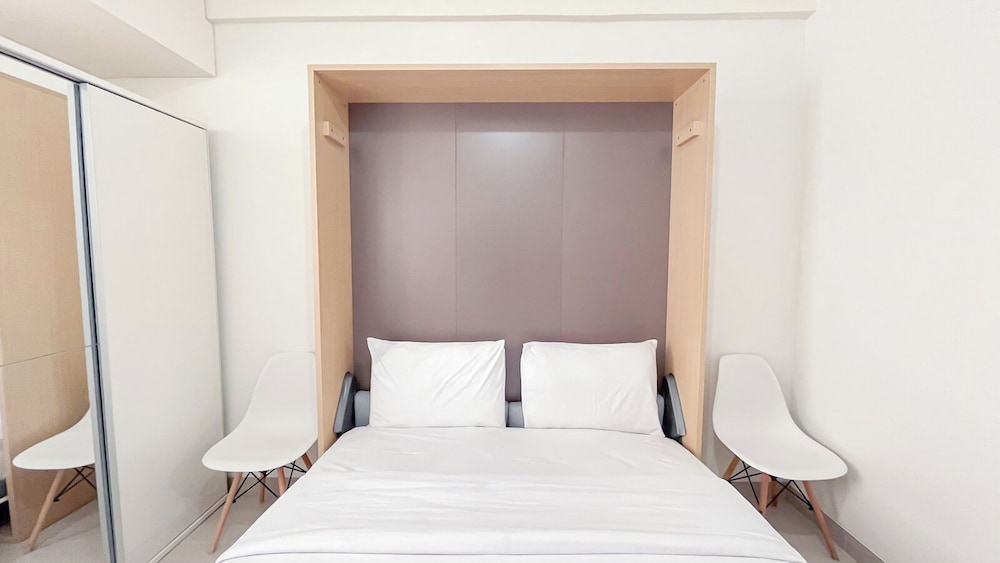 Minimalist Studio Room Near Unhas At Bandaraya - Tallasa City Makassar Apartment