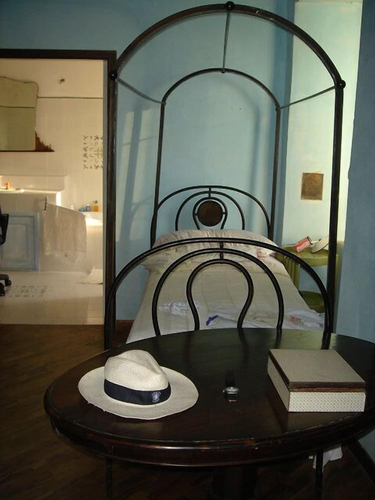 Photo 6