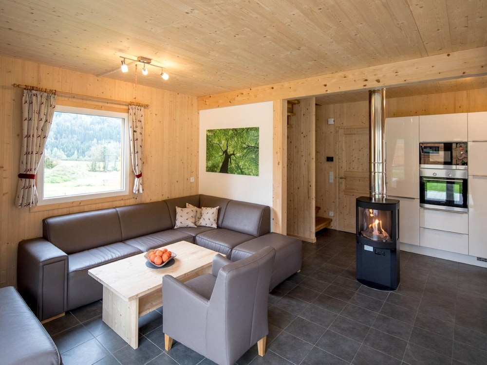 Chalet With Whirlpool tub