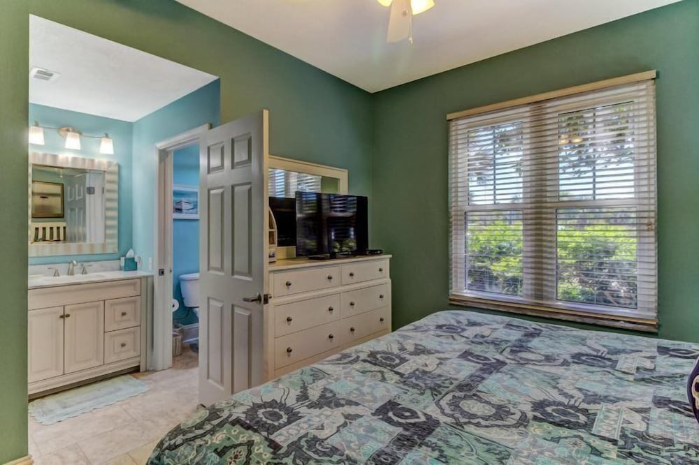 5-ocean-place view 3