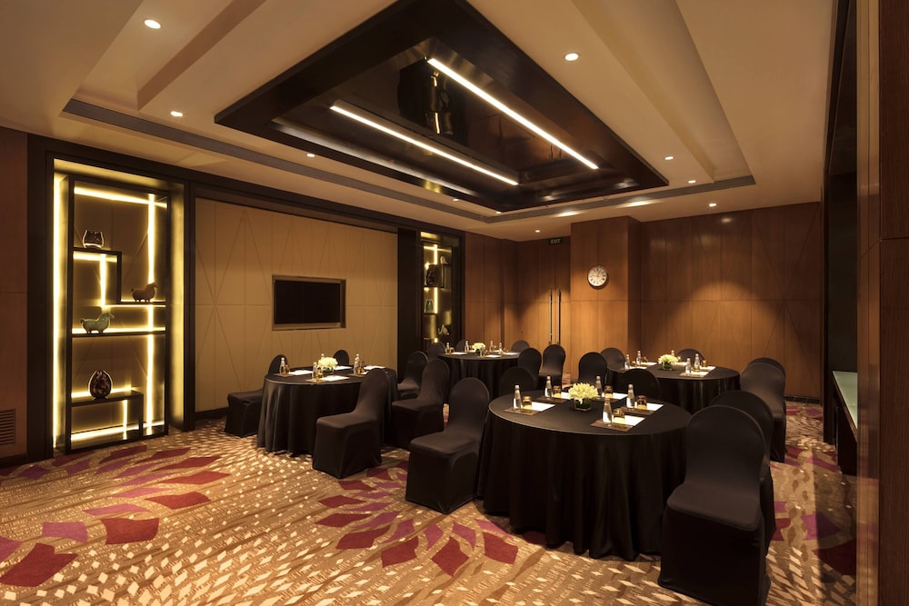 Mumbai Vacations - JW Marriott Mumbai Sahar - Property Image 35
