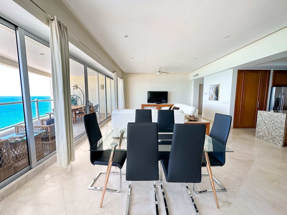 Serenity by the Sea Stunning Beachfront Condo