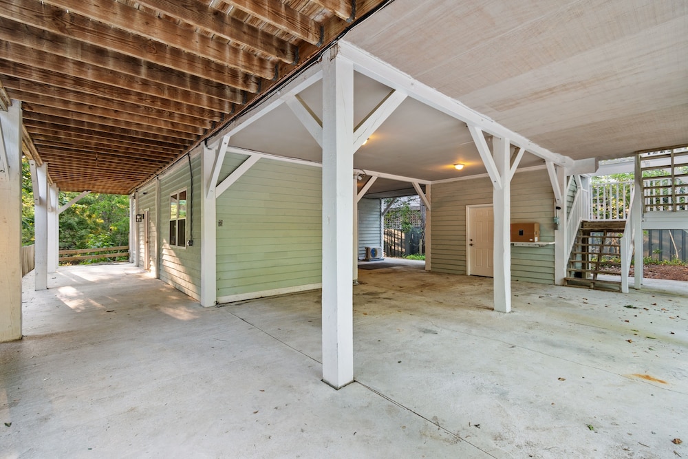 Lachicotte Vacation Rentals