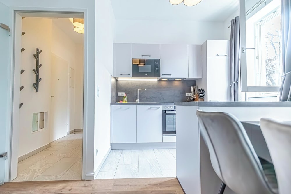 Sweet 2BR 1LR Apartment Donaustadt