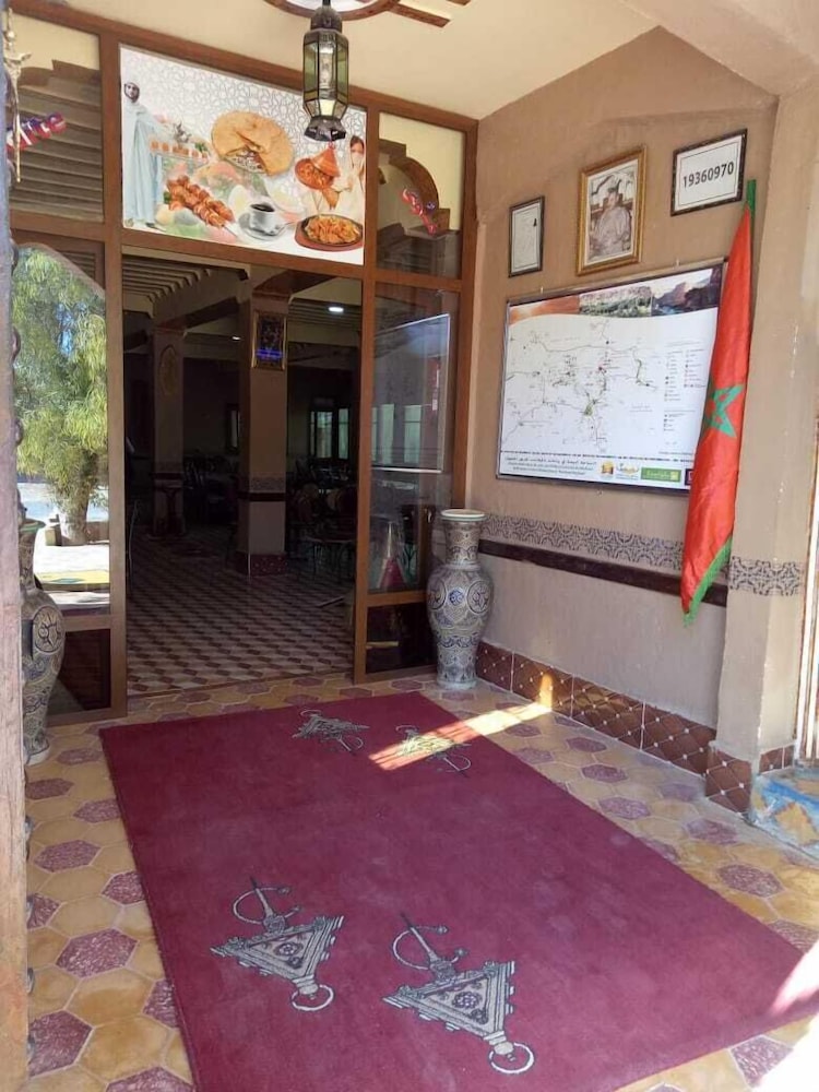 Gite cafe restaurant Manzah view 5