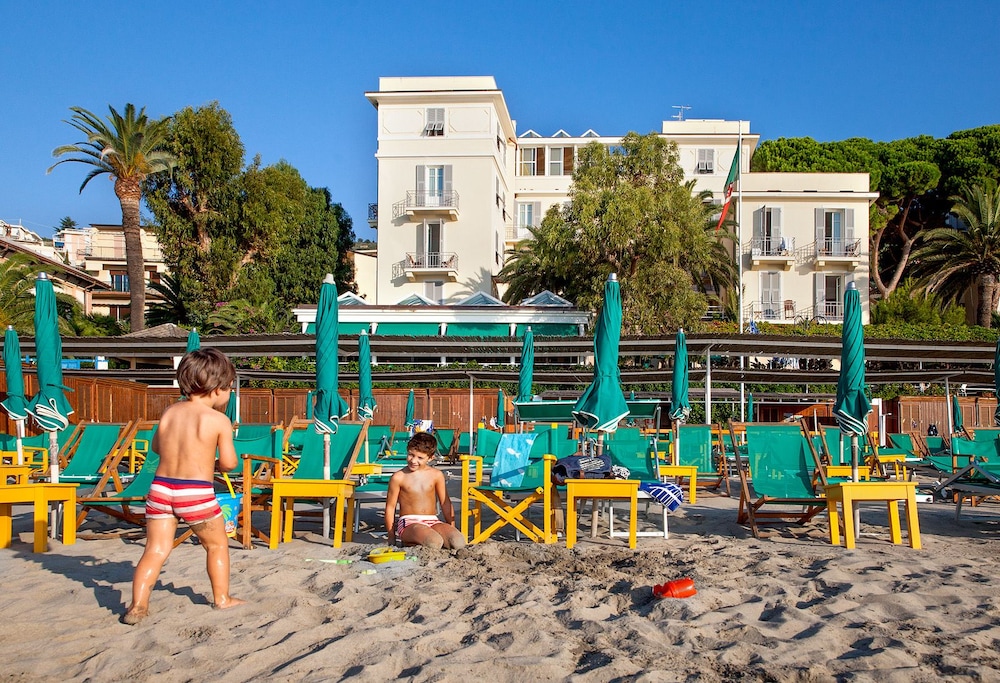 Hotel Beau Sejour