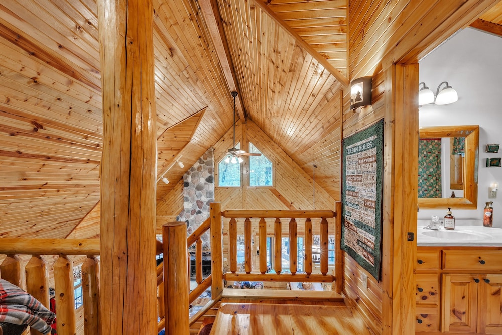 Woodlands Cabin Retreat In Oxford 2 Bedroom Cabin