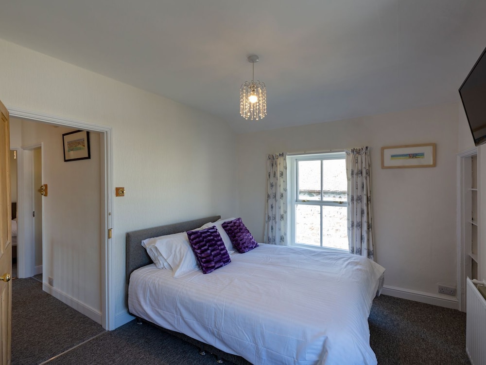 Ayr Farmhouse
