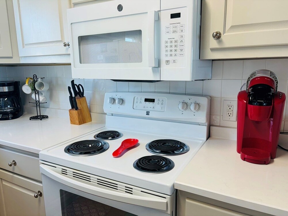 Sea Biscuit - 4 Br Home