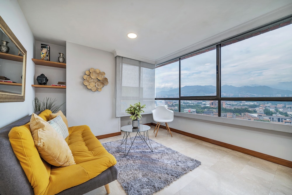 Apartamentos Alcazar Oviedo byHOUSY HOST