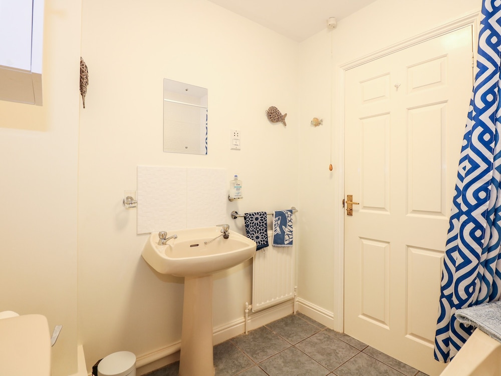 1 Crowlands Cottages