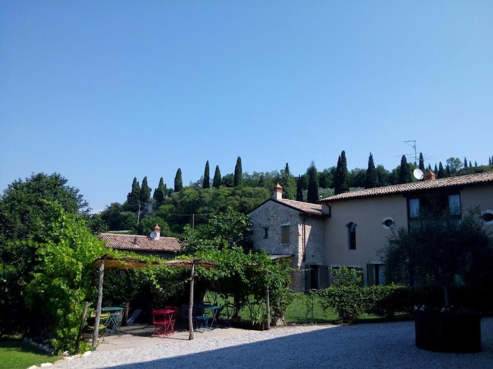 Corte Castello