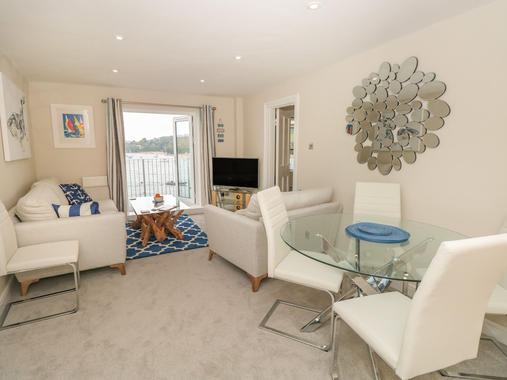 37 The Salcombe