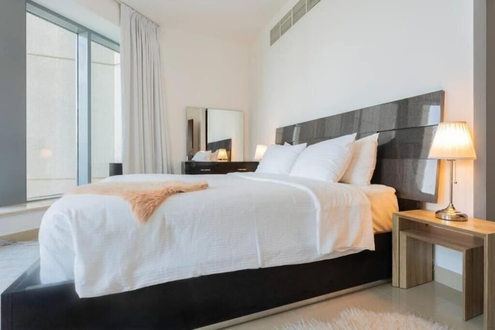 BellaVista-1BR Huge Terrace  29Boulevard