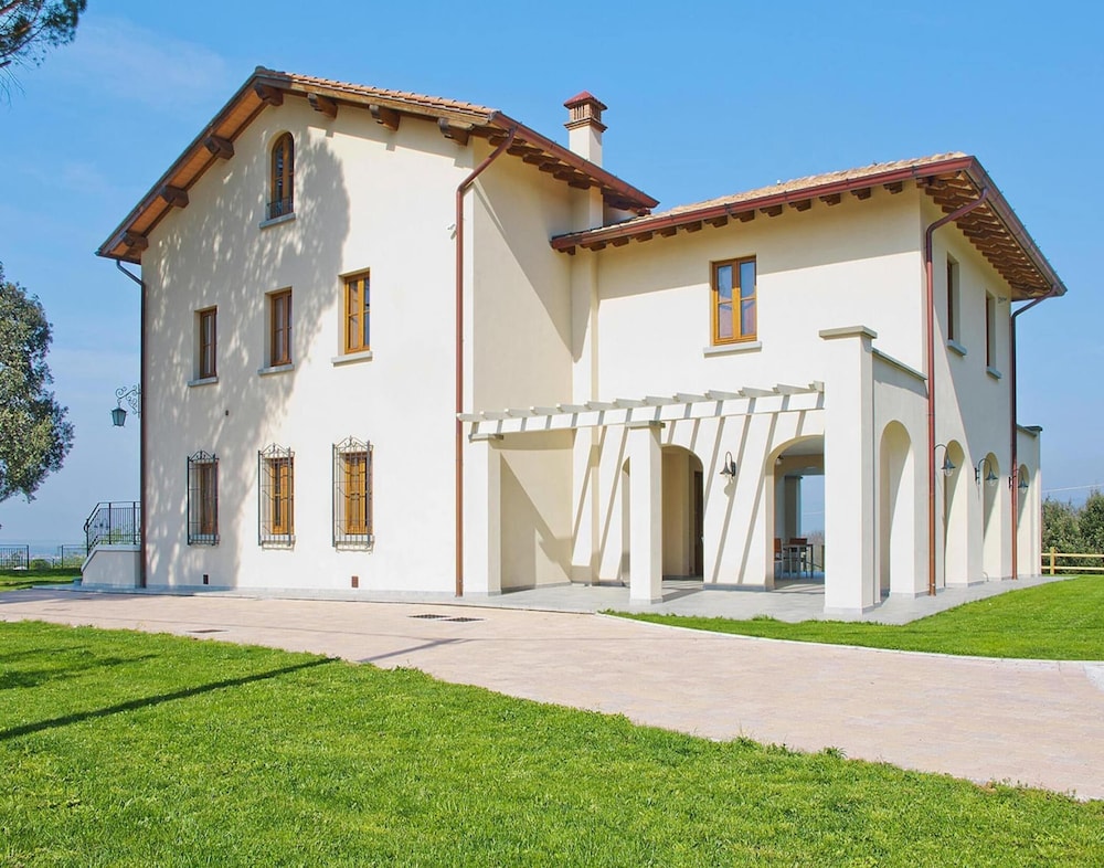 Charming Agritourism in Tuscany