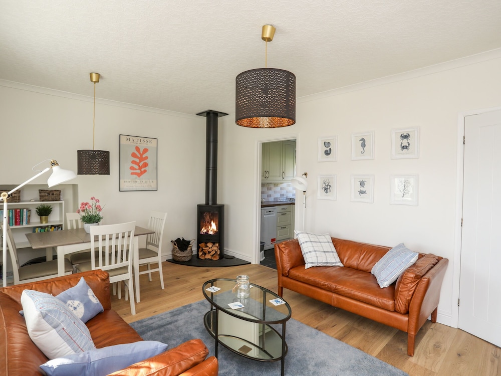 5 Porthdafarch South Cottages