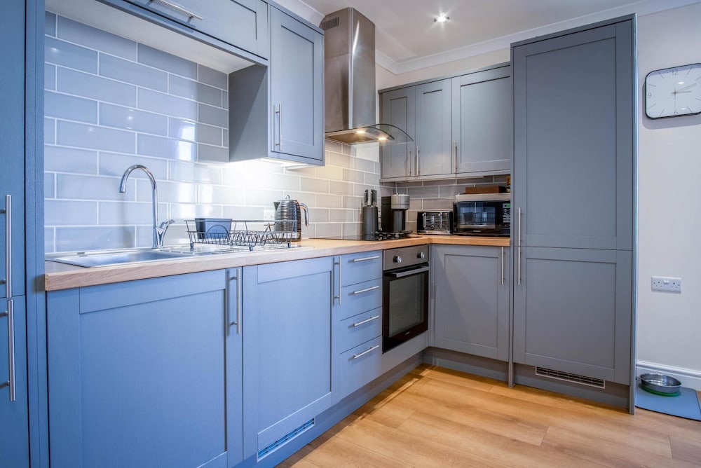 Skokholm Apartment - 3 Bedroom Apartment - Tenby