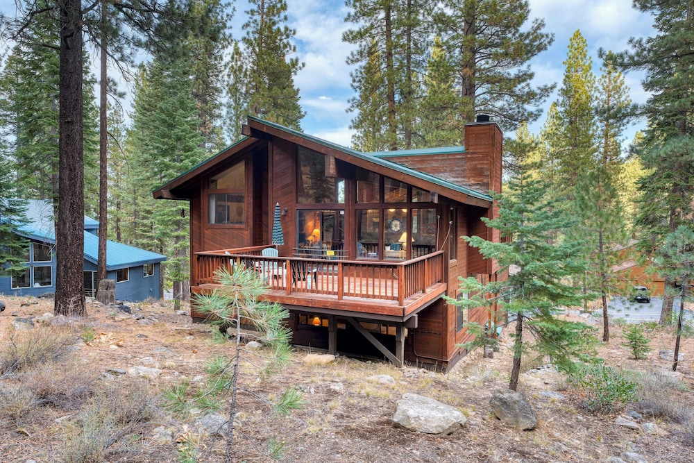 Northstar Hideaway by Avantstay 5mins to Skiing!
