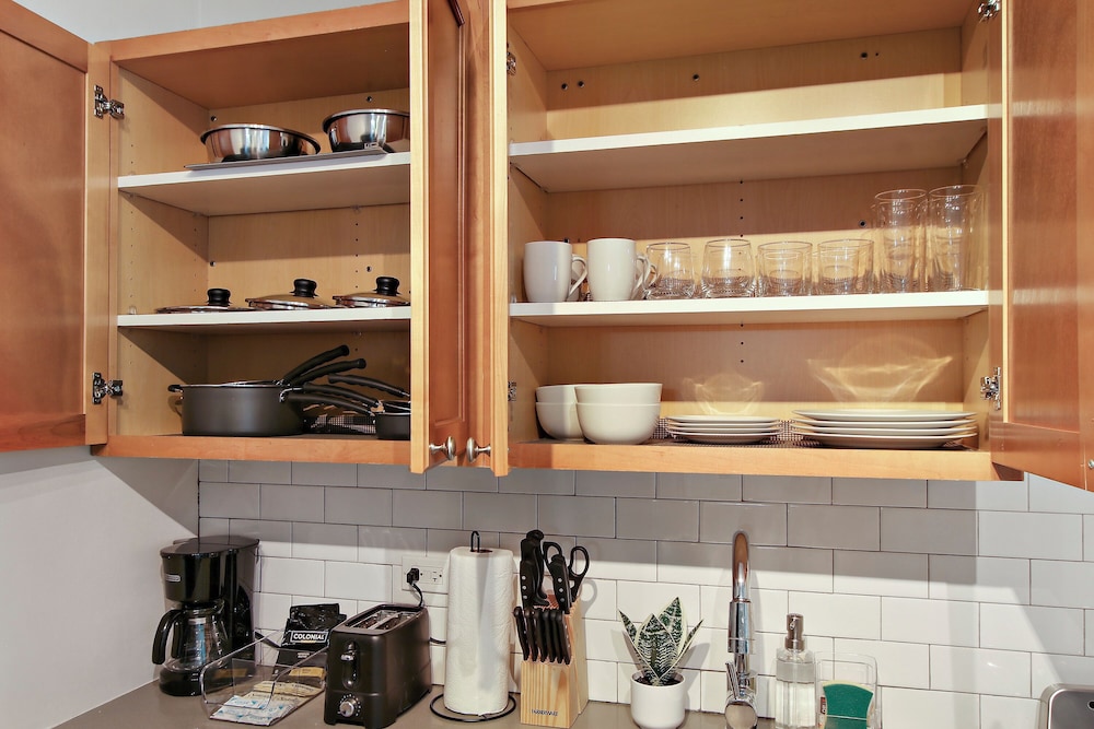 Chic 1BR - Harper rep