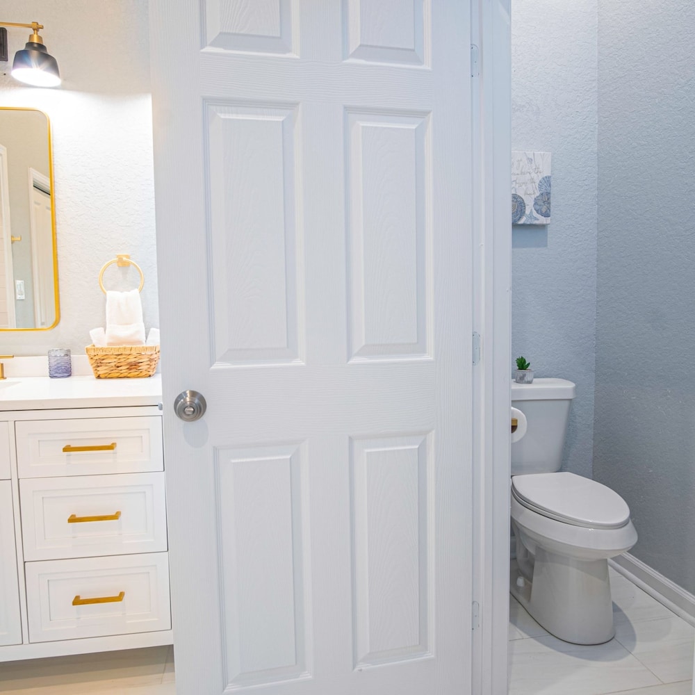 Trendy Historical Home Near Downtown Attractions