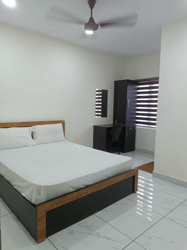 Aman Residency