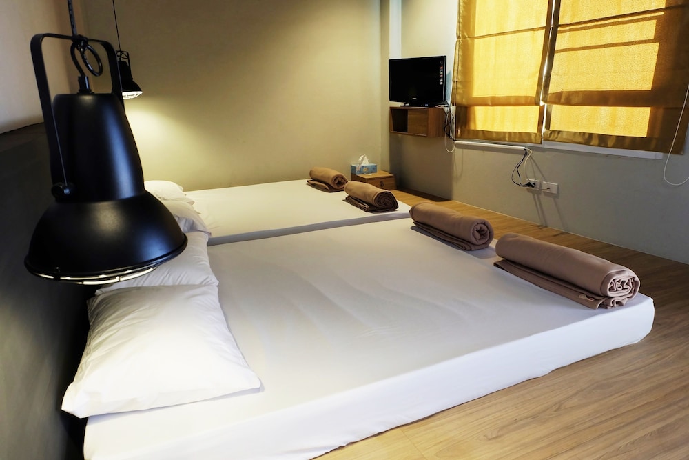 Inn Stations Hostel