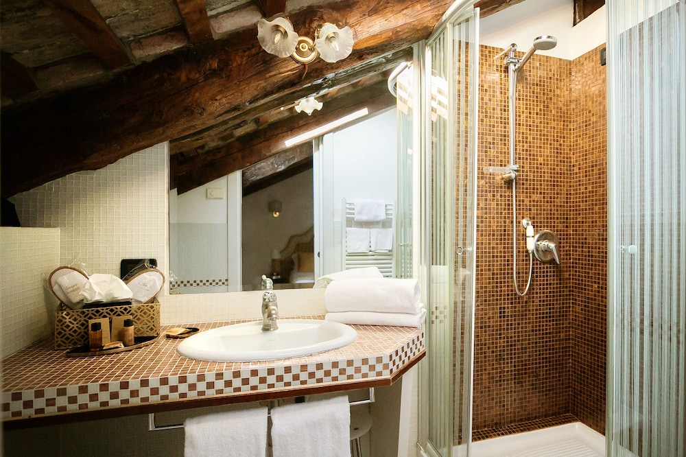 Ca' San Giorgio Relais & Suites